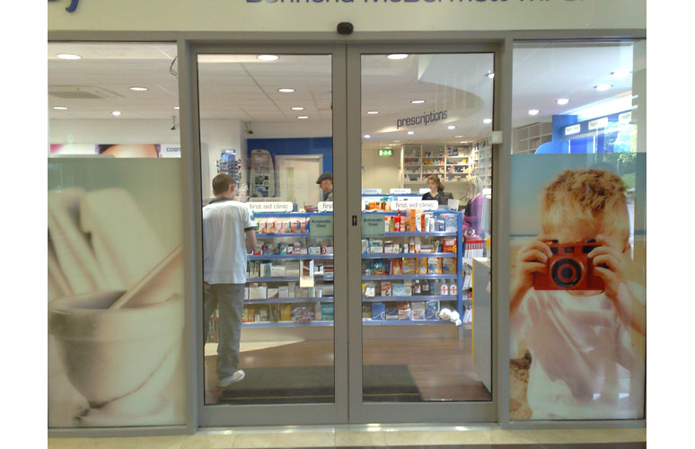 Puertas automaticas de farmacia