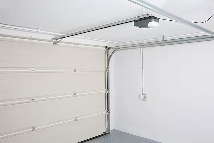 Nueva gama segura de puertas de garaje