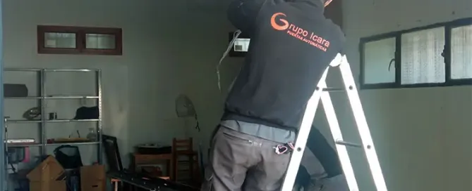 Servicio de mantenimiento para puertas automáticas