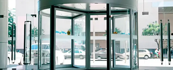 Puertas automáticas giratorias