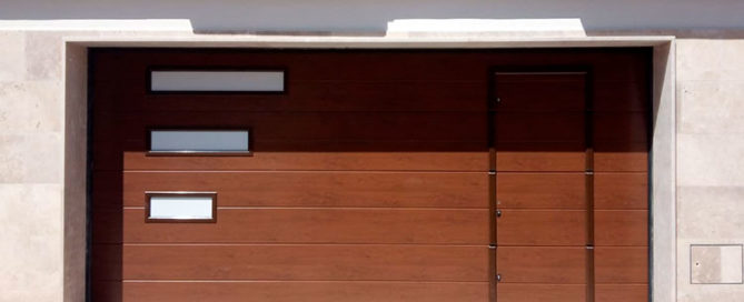 Sustitución de las puertas de garaje homologadas
