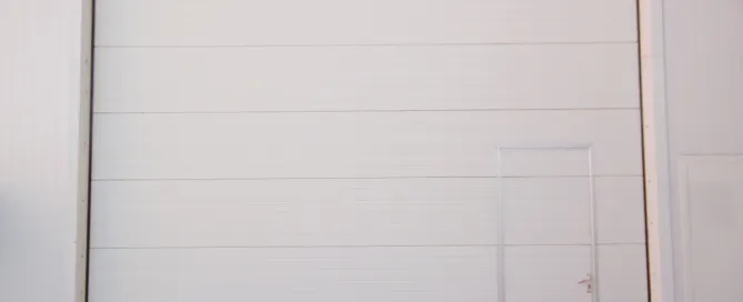 Cómo elegir la puerta de garaje perfecta para tu hogar