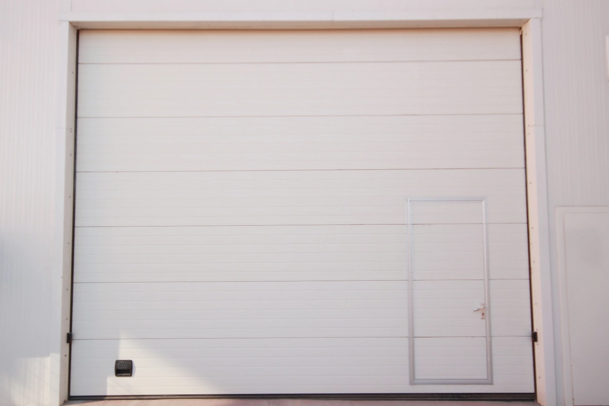 Cómo elegir la puerta de garaje perfecta para tu hogar