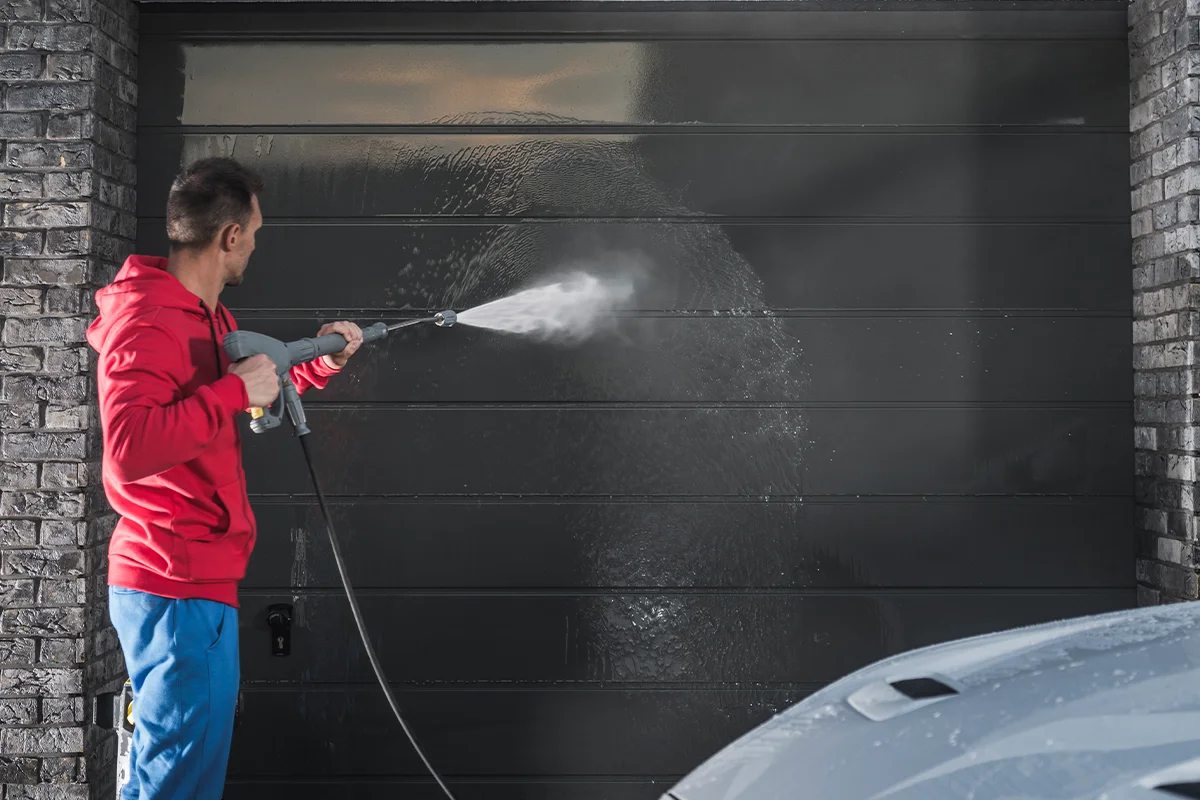 Los secretos para un mantenimiento sencillo de las Puertas de Garaje