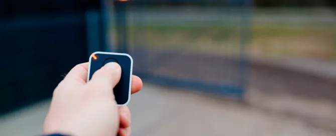 Cómo solucionar los problemas de programación de tu puerta de garaje