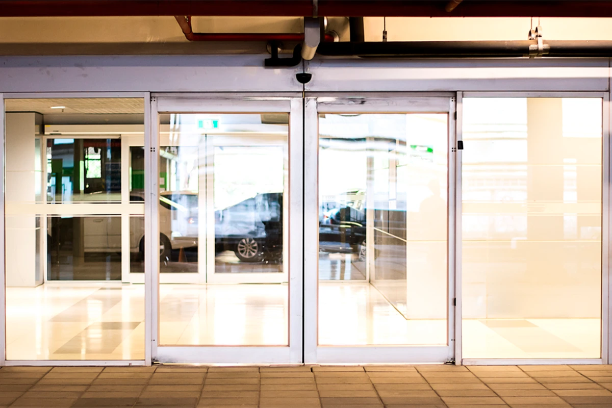 Puertas de garaje para comercios: La imagen de tu negocio