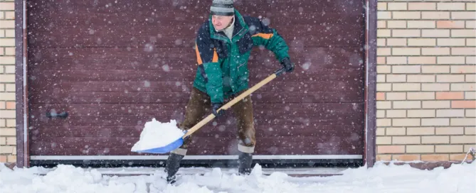 Puertas de garaje resistentes al clima: ¡la elección perfecta!