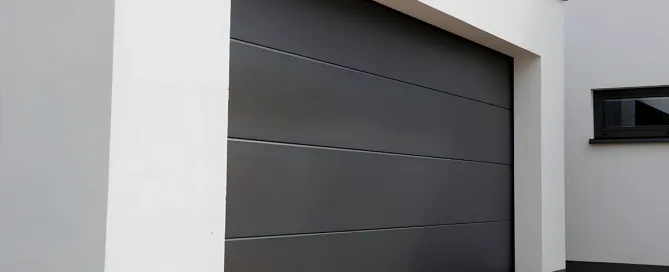 Guía completa de los diferentes tipos de puertas de garaje
