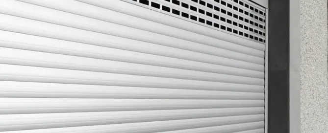 como instalar puerta enrollable