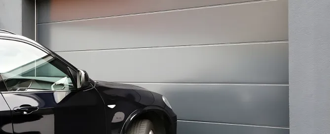 Cómo reparar un motor de puerta seccional