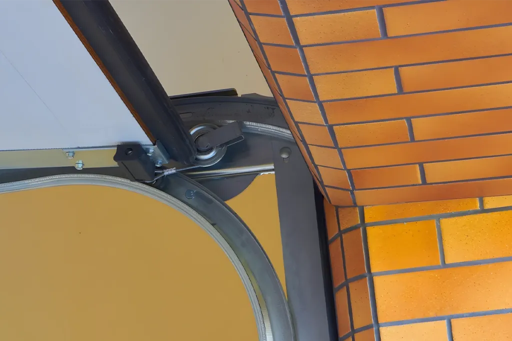 como reparar una puerta automatica2