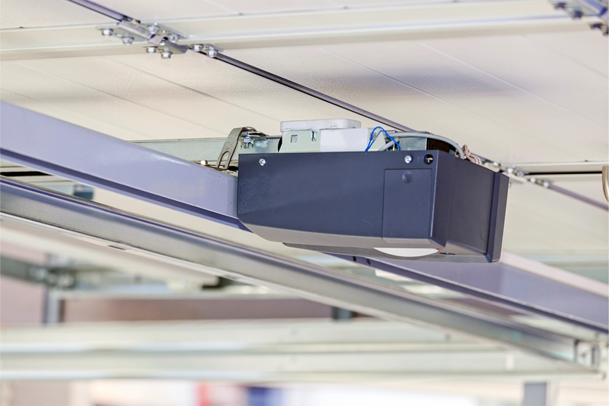 Cómo prolongar la vida útil de las puertas automáticas de garaje con repuestos de calidad