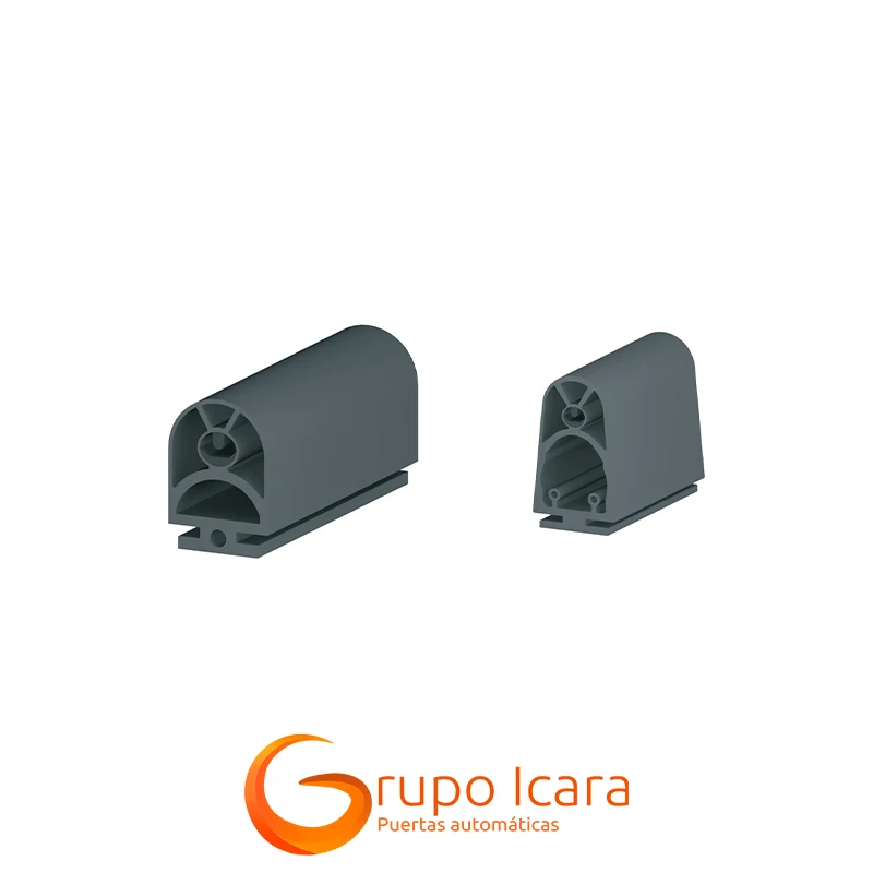 V2 TOUCH-R banda sensible de seguridad resistivaLa V2 TOUCH-R opera bajo el principio del circuito cerrado con corriente en reposo, un método de control que permite la monitorización continua de los dispositivos de seguridad táctiles. Esta tecnología asegura que cualquier alteración en el estado normal de la banda, ya sea por presión directa que simule la presencia de un obstáculo o por fallos en el sistema como interrupciones y cortocircuitos, sea detectada inmediatamente. Detección y Seguridad Mejoradas La característica más destacada de la V2 TOUCH-R es su capacidad para detectar no solo el accionamiento de los dispositivos sensibles sino también cualquier interrupción y cortocircuito en las conexiones. Esto es posible gracias a la conexión en serie de varios dispositivos sensibles, donde el último de la serie incorpora una resistencia terminal. El valor de esta resistencia es constantemente verificado por el cuadro de maniobras, lo que permite una detección precisa y fiable de cualquier anomalía en el sistema. Aplicaciones y Ventajas Integración y Compatibilidad La banda sensible V2 TOUCH-R está diseñada para ser compatible con un amplio rango de sistemas de puertas de garaje, proporcionando una solución de seguridad que se puede integrar fácilmente en instalaciones nuevas o existentes. Su principio de funcionamiento basado en el circuito cerrado con corriente en reposo la hace adecuada para entornos donde la seguridad es una prioridad máxima, ofreciendo tranquilidad tanto a los instaladores como a los usuarios finales. Seguridad Integral Al implementar la V2 TOUCH-R en un sistema de puertas de garaje, se establece un nivel de seguridad integral que protege contra una amplia gama de riesgos potenciales. La capacidad de detectar tanto el accionamiento de los dispositivos sensibles como las interrupciones y cortocircuitos asegura una respuesta rápida ante cualquier situación, minimizando el riesgo de accidentes y aumentando la seguridad para los usuarios.