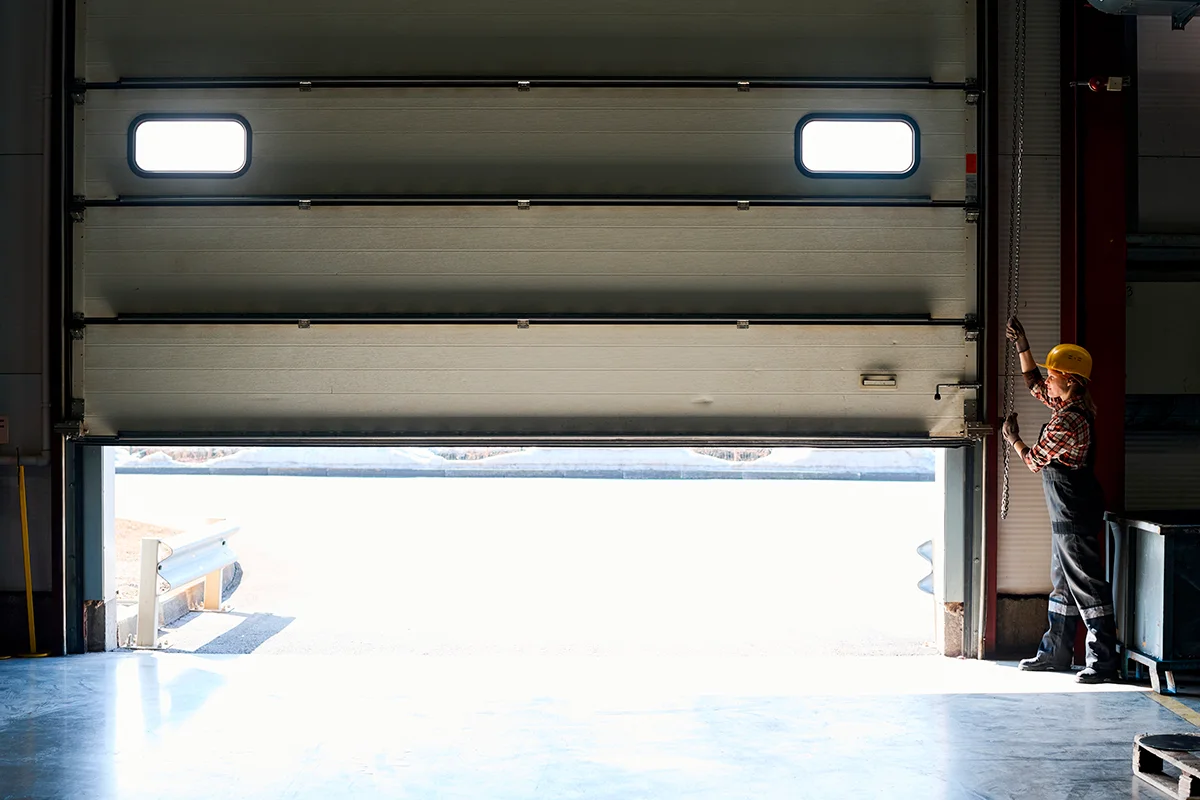Cómo instalar una fotocélula en una puerta de garaje