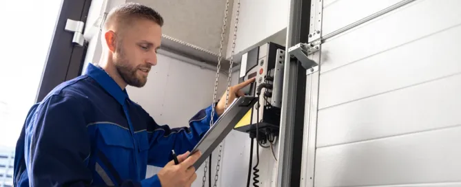 Tipos de mantenimiento en puertas automáticas