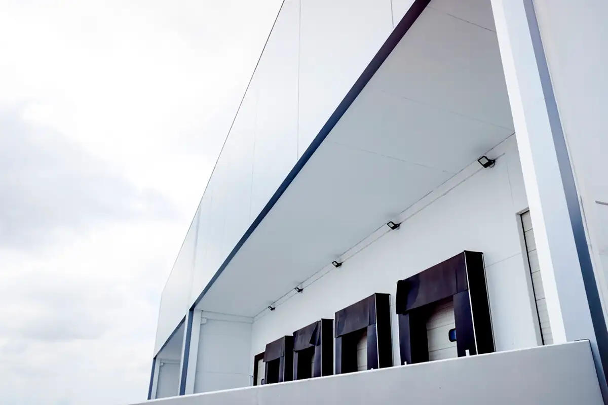 Tipos de abrigos para muelles: ¿Cuál elegir?