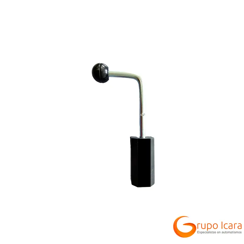 Cerrojo lateral para puerta seccional