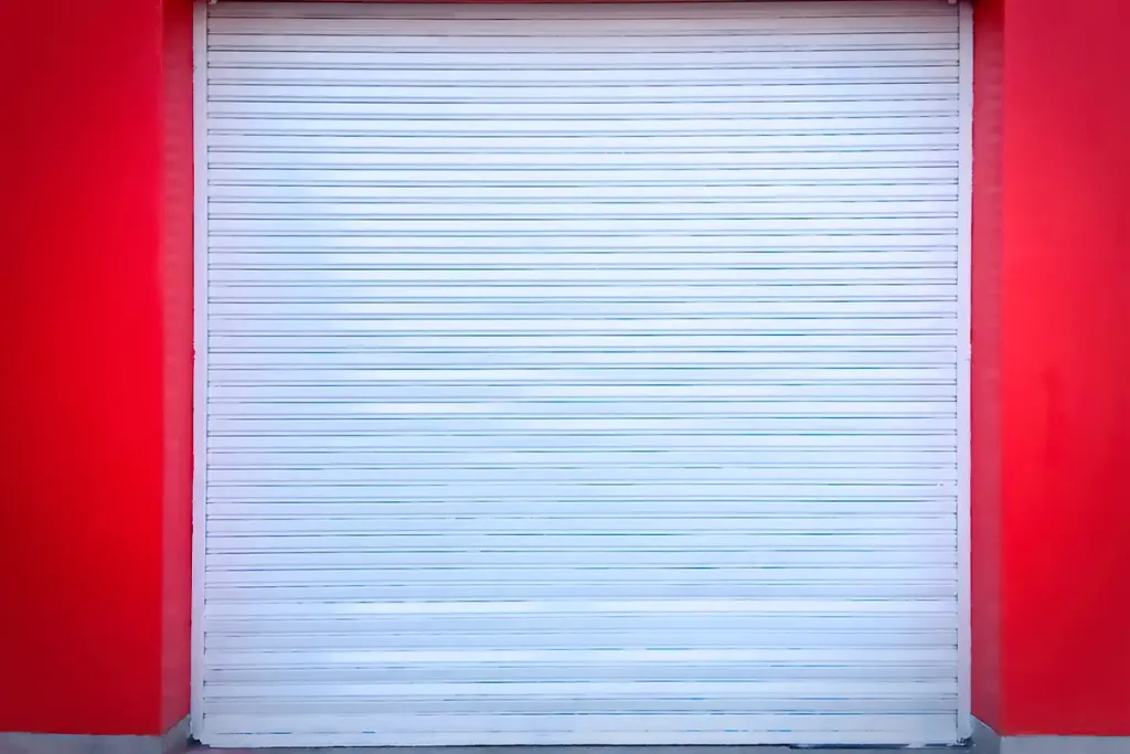 Mantenimiento de puertas de garaje enrollables: Guía completa para propietarios