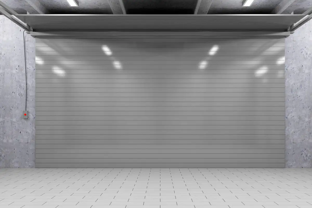 Cómo mejorar la seguridad con puertas automáticas en comunidades