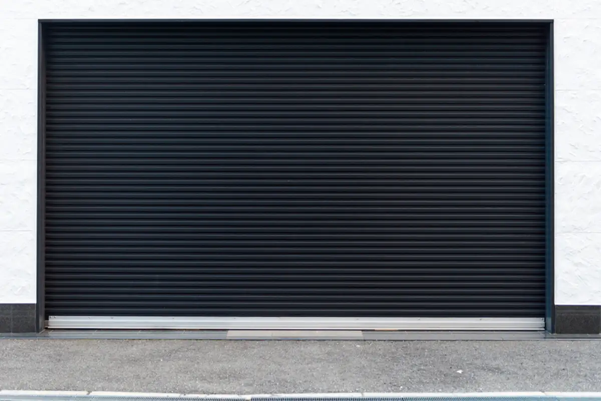 ¿Qué puerta de garaje es la más recomendada para una comunidad de Madrid?