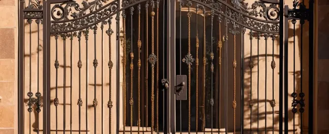 Ventajas de instalar cancelas de hierro automáticas en tu propiedad